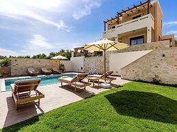 Novel Villa in Roupes with Private Pool near Arkadi Monastery