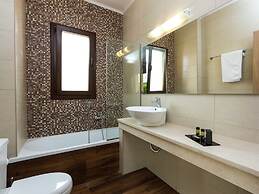 Novel Villa in Roupes with Private Pool near Arkadi Monastery