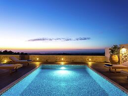 Novel Villa in Roupes with Private Pool near Arkadi Monastery