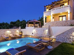 Novel Villa in Roupes with Private Pool near Arkadi Monastery