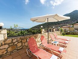 Hillside Villa in Bali With Private Pool