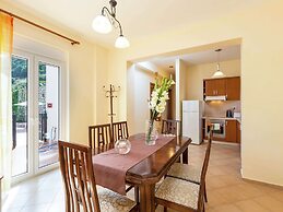 Hillside Villa in Bali With Private Pool