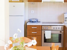 Villa on Hillside, Private Pool, Fantastic Views to bay of Bali and Mo