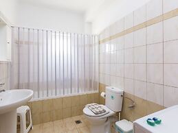 Villa on Hillside, Private Pool, Fantastic Views to bay of Bali and Mo