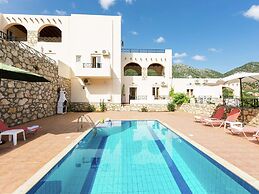 4 Indepent Villas in Bali With Pool and Seaview for Groups up to 28 Pe