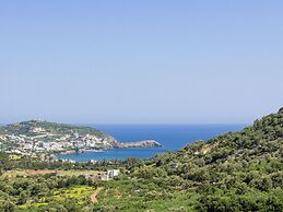 4 Indepent Villas in Bali With Pool and Seaview for Groups up to 28 Pe