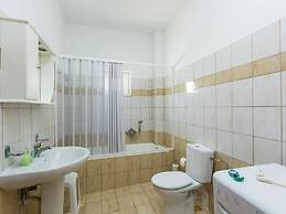 4 Indepent Villas in Bali With Pool and Seaview for Groups up to 28 Pe