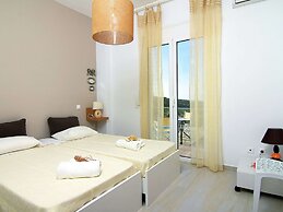 Peaceful Holiday Home in Agia Triada With Swimming Pool