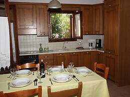 Beautiful Villa, Private Pool, Sleeps 6, Prines in Rethymnon, Crete NW