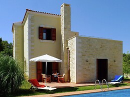 Beautiful Villa, Private Pool, Sleeps 6, Prines in Rethymnon, Crete NW