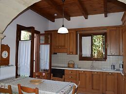 Beautiful Villa, Private Pool, Sleeps 6, Prines in Rethymnon, Crete NW