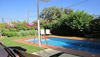 Beautiful Villa, Private Pool, Sleeps 6, Prines in Rethymnon, Crete NW