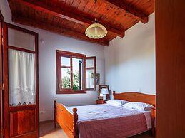 Beautiful Villa, Private Pool, Sleeps 6, Prines in Rethymnon, Crete NW