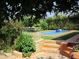 Beautiful Villa, Private Pool, Sleeps 6, Prines in Rethymnon, Crete NW