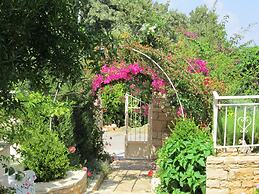 Beautiful Villa, Private Pool, Sleeps 6, Prines in Rethymnon, Crete NW