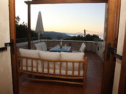 Beautiful Villa With Private Pool in Rethymnon NW