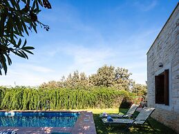 Beautiful Villa With Private Pool in Rethymnon NW
