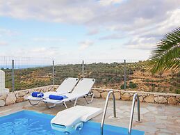 Spacious Villa in Arkadi with Swimming Pool near Sea