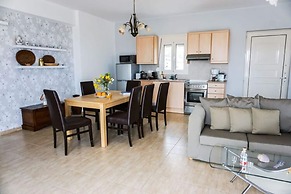 Spacious Villa in Arkadi with Swimming Pool near Sea