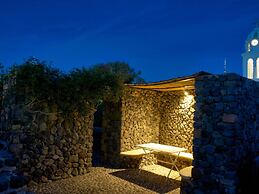 Extravagant Villa in Megalochori