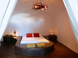 Extravagant Villa in Megalochori