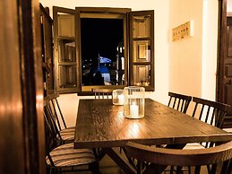 Extravagant Villa in Megalochori