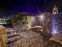 Extravagant Villa in Megalochori