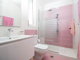 Luxury Villa Near Sea in Kalithies with Hot Tub