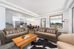 Beautiful new Luxury Villa in Rhodes