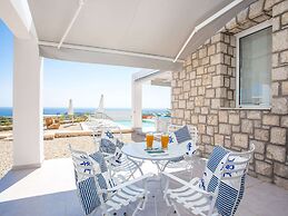 Villa in Kalythie With Pool