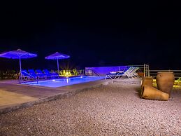 Villa in Kalythie With Pool