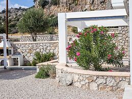 Villa in Kalythie With Pool