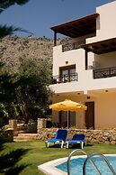 Beautiful Villa With Swimming Pool