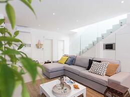 Luxurious Villa With Private Pool and Garden