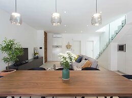 Luxurious Villa With Private Pool and Garden