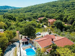 Vintage Villa in Istria near Sea