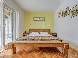 Holiday House Near Split