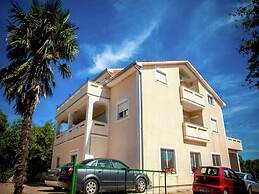 Pleasant Apartment on the Croatian Islands