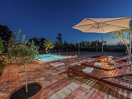 Charming Holiday Home With Private Pool