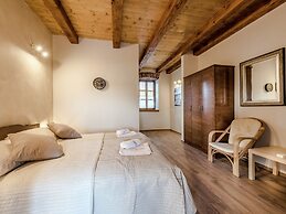 Villa in Sukosan With Sauna and Pool