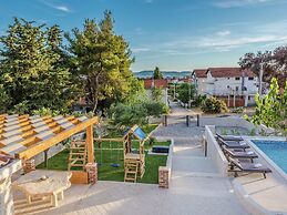 Villa in Sukosan With Sauna and Pool