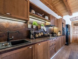 Villa in Sukosan With Sauna and Pool