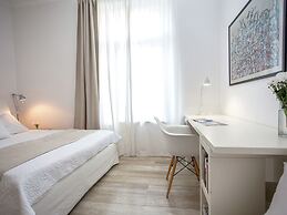 Beautiful Villa 100m From the sea