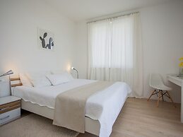 Beautiful Villa 100m From the sea