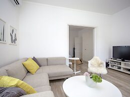 Beautiful Villa 100m From the sea