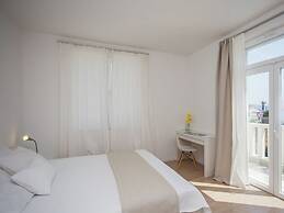 Beautiful Villa 100m From the sea