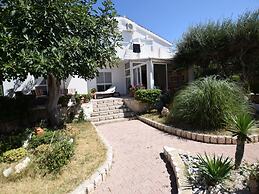 Spacious Apartment With Terrace, Near the Beach