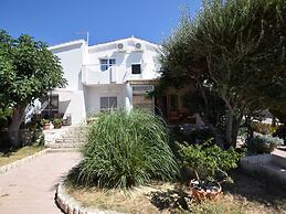 Nice Apartment With Balcony and Sea View, Outdoor Kitchen for use