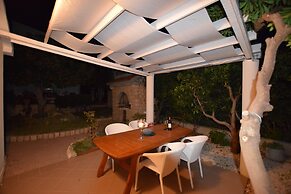 Nice Apartment With Balcony and Sea View, Outdoor Kitchen for use