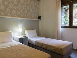 Luxury Villa in Agia Triada With Swimming Pool